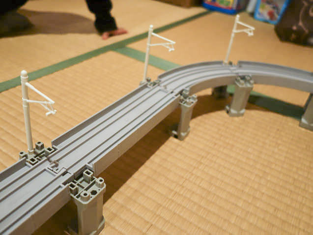 プラレールの高架レールと大鉄橋セットを再現してみた